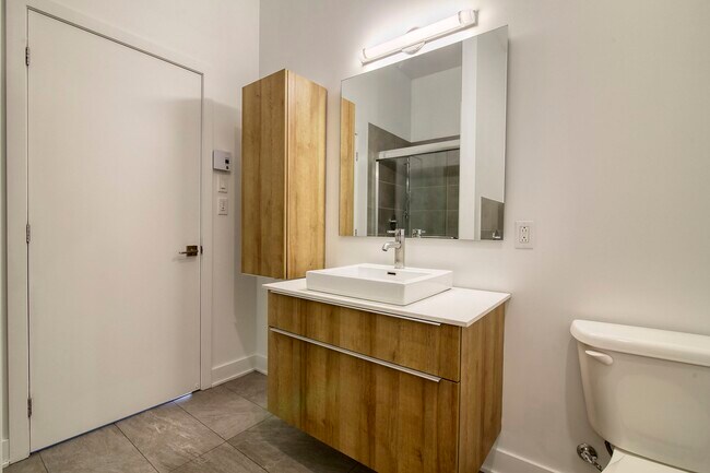 Photo - 9675 Av. Papineau Unit 502