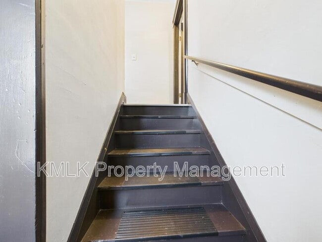 Photo - 2997 E 128th St