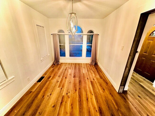 Photo - Charming and Rustic Single-Family 3Bed/1.5BA Pittsburg Home!