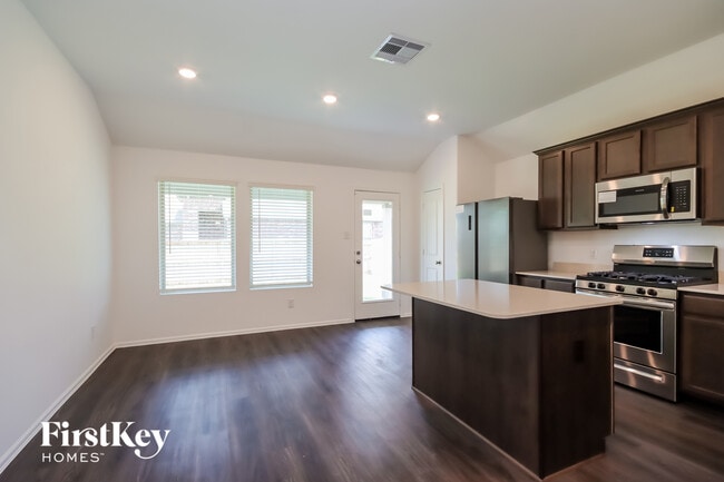 Photo - 18909 Collina Way