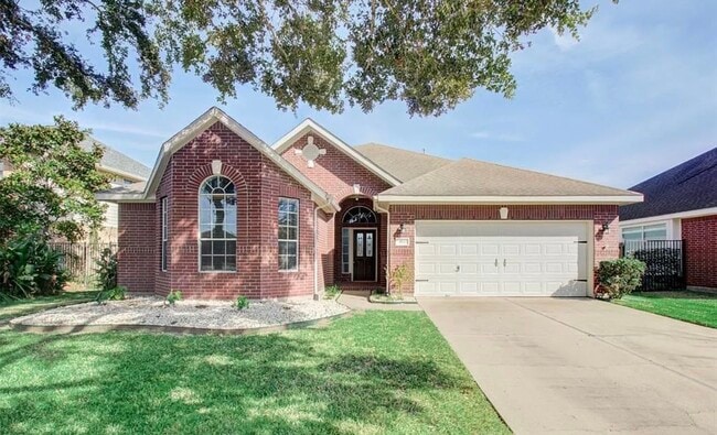 Building Photo - 814 N Elder Grove Dr