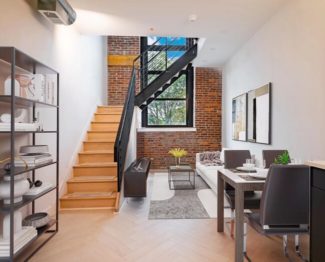 Building Photo - 1705 N 7th St