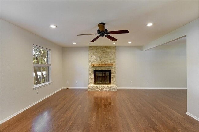 Photo - 3703 Skipton Dr