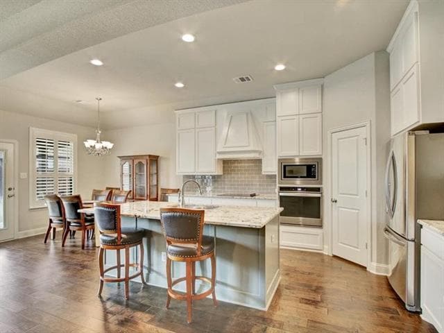 Photo - 433 Garden Tree Trl