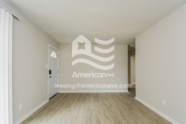 Photo - 936 Lark Ct