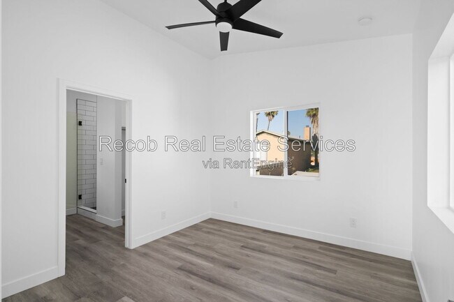 4687 49th St Unidad 2