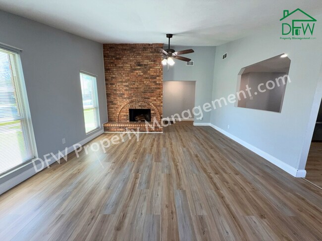 Photo - 8917 Vernon Dr