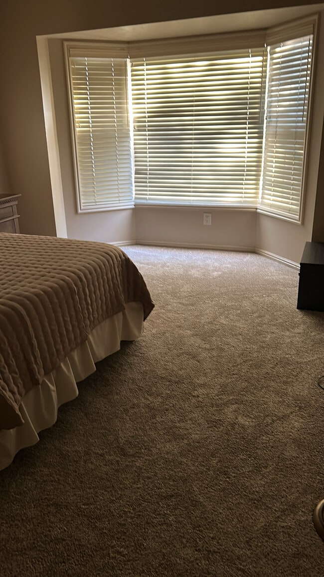 BEDROOM - 845 N Valley View Dr
