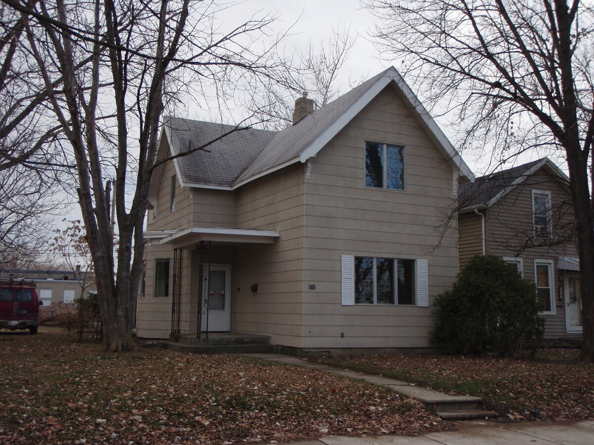 Photo - 731 High St Unit 201