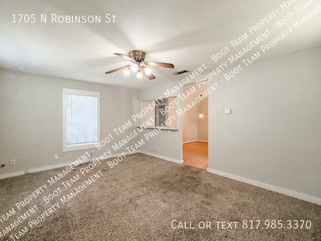 Photo - 1705 N Robinson St