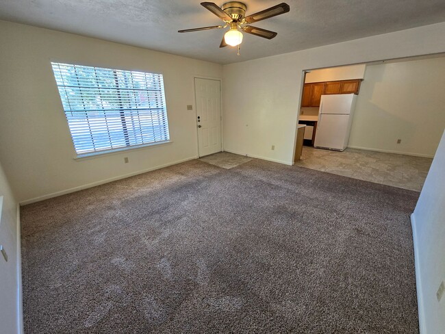 Photo - College Station - 3 bedroom / 2 bath 4 plex- downstair units.