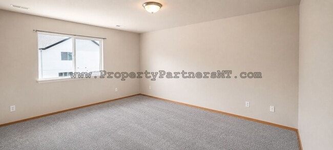 Photo - Very Nice 3 Bed 2.5 Bath Town house in River Rock Subdivision!