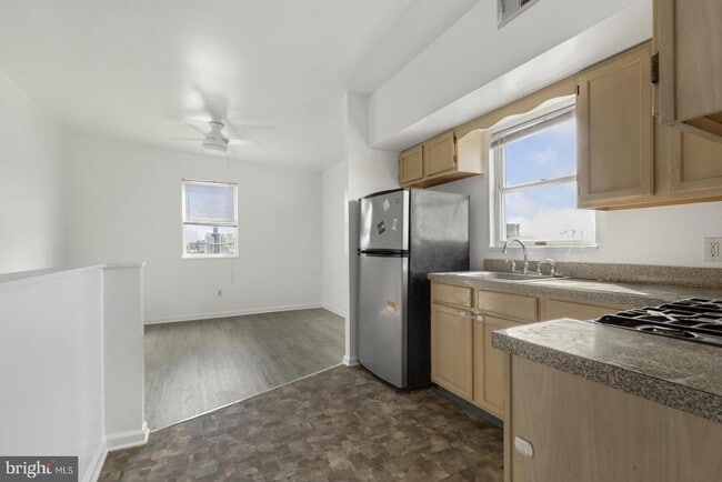 Photo - 2223 S 15th St Unit 3