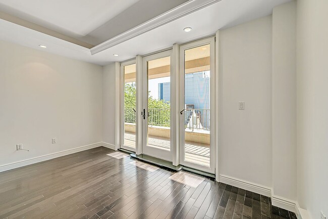 Photo - 30-11 21st St Unit 4B