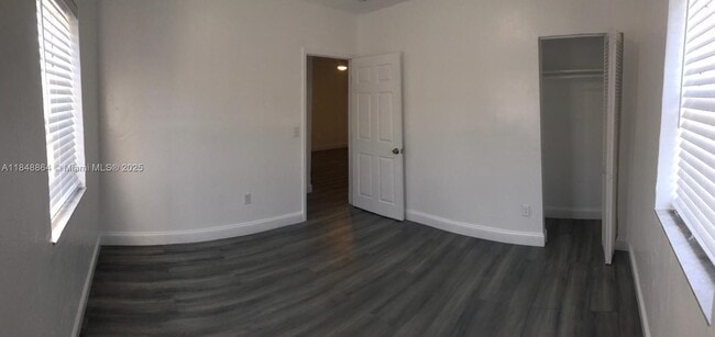 Building Photo - 1117 NW 3rd Ave Unit 16 Rental