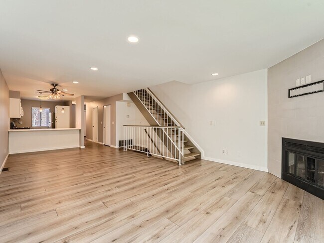 Photo - Charming 2 Bedroom 2.5 Bath in Lakewood!