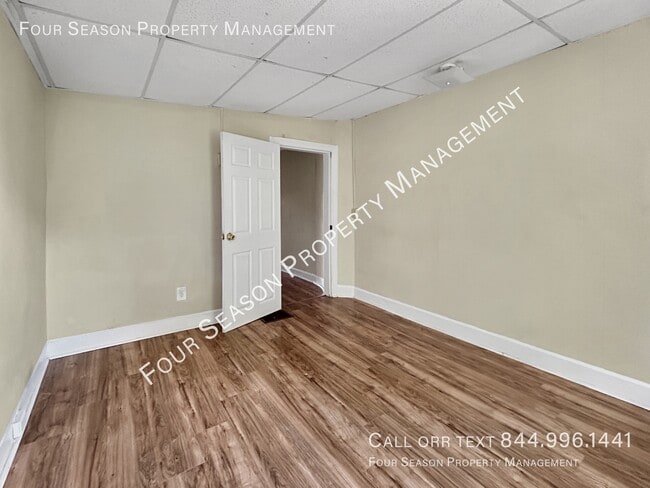Photo - 306 S Locust St Unit 306