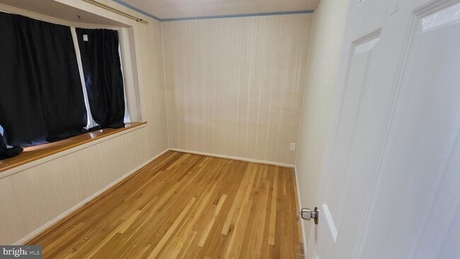 Photo - 1015 Marleigh Cir