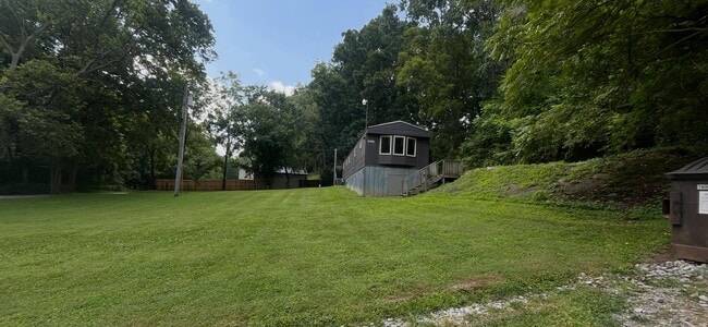 Photo - 4096 Simpson Ln