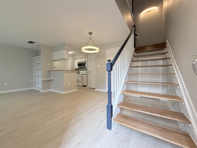 Photo - 2120 El Paseo St Unit 705