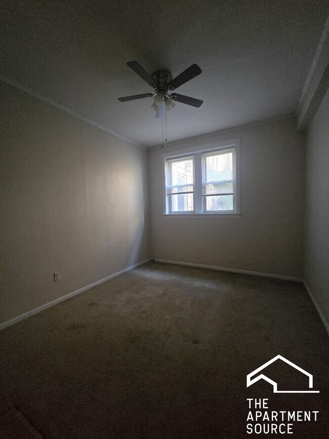 Photo - 1961 W Foster Ave Unit 3