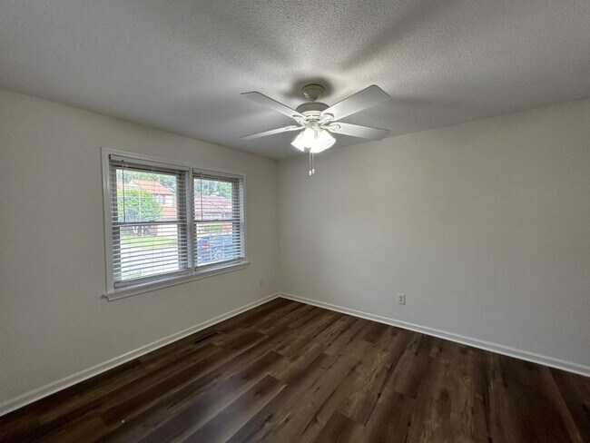 Photo - 3430 Regency Dr