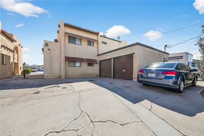 Photo - 3659 Wendell Ave