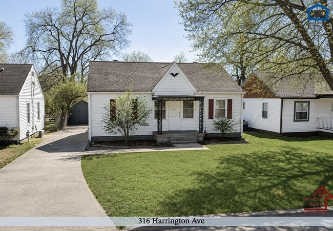 Building Photo - 316 Harrington Ave
