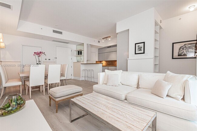 Photo - 50 South Pointe Dr Unit 1804