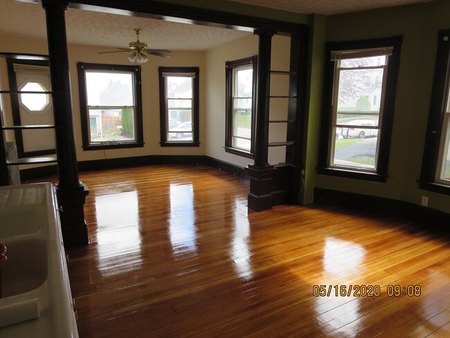 Photo - 603 Silver St Unidad Apt 1