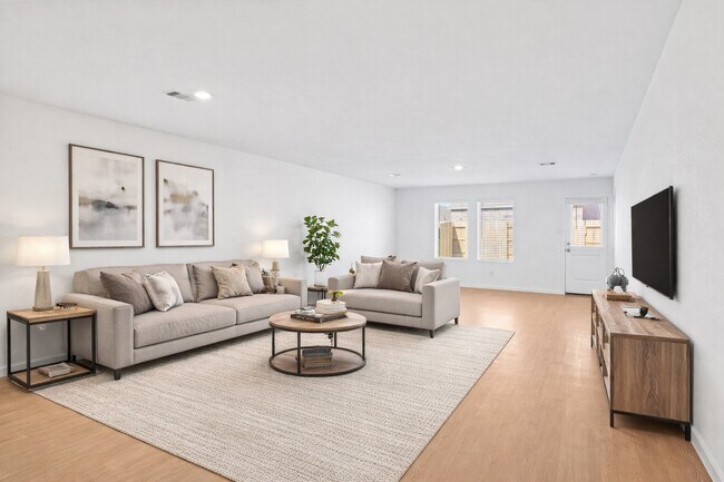 Photo - 16127 Domestic Dove Wy