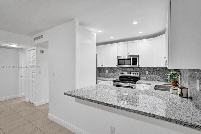 Photo - 9301 SW 92nd Ave Unit A310