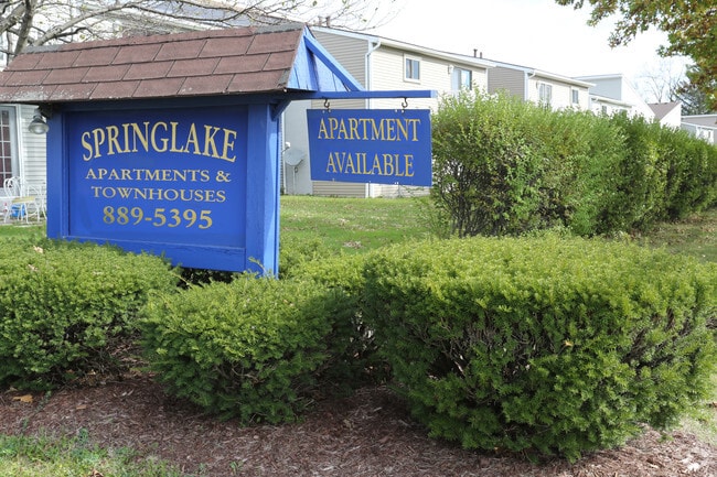 Photo - Springlake Apartments & Townhouses