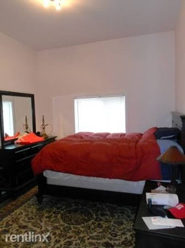 Photo - Allston 4 Bed / 2 Bath – Parking Available – A/C & Water Included – 9/1