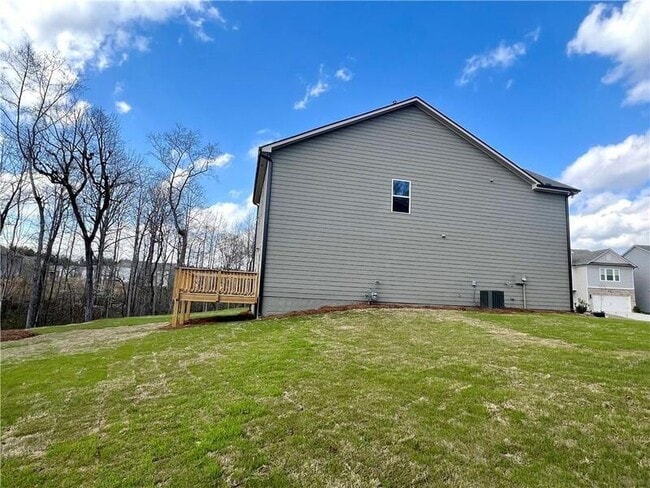 Photo - 114 Auburn Xing Wy