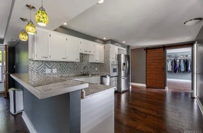Photo - 858 Wehrle Dr Unit 1