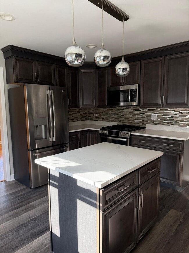 Photo - 53 N Main St