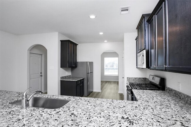 Photo - 474 Amberwood Pk Dr