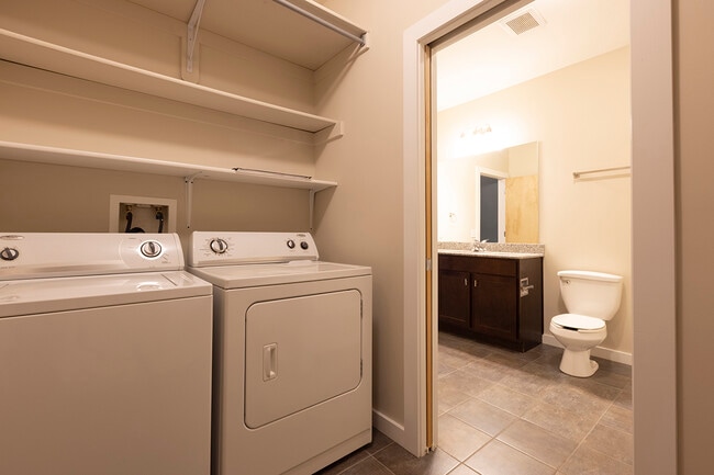 Photo - Pinhook Flats at Aksarben Village