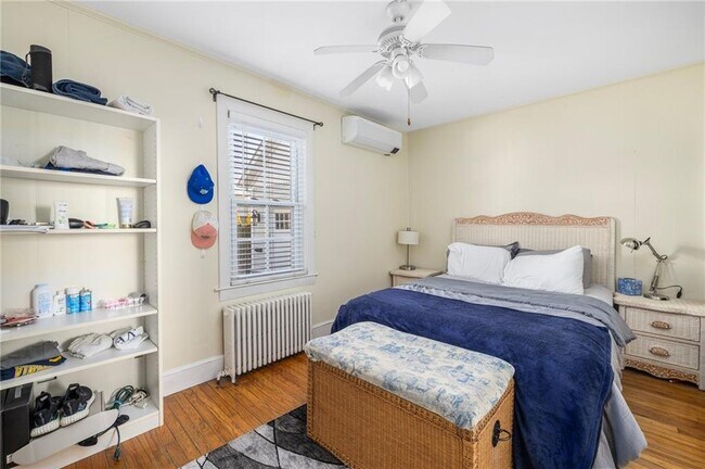 Photo - 612 Thames St Unidad 1