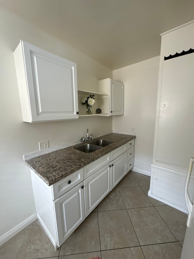 Photo - 2240 28th St Unit D