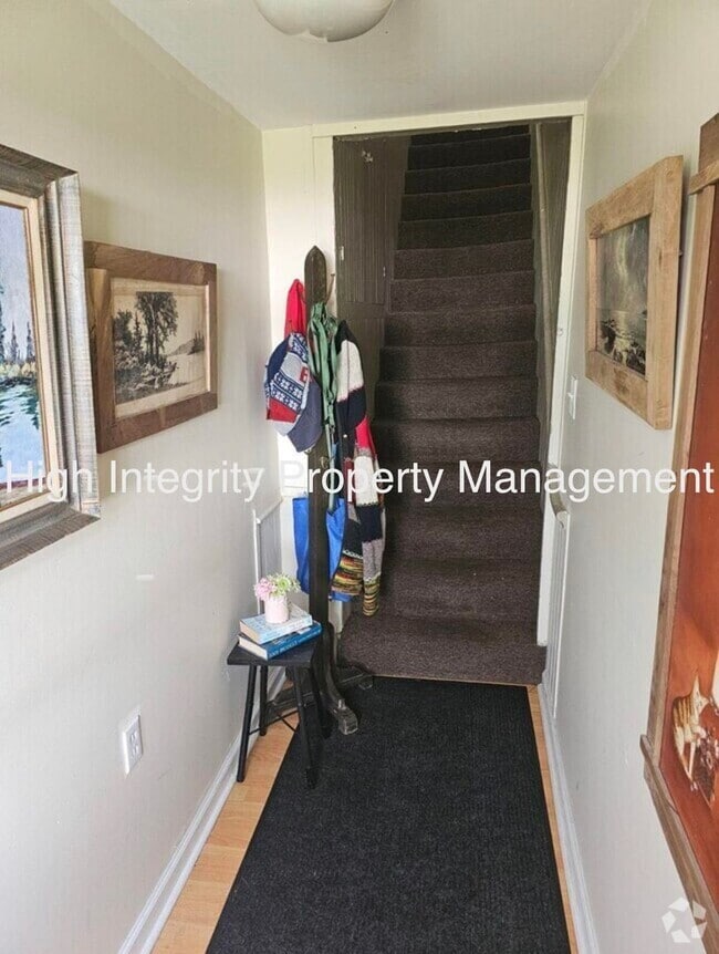 Building Photo - Property 026 Unit B Rental