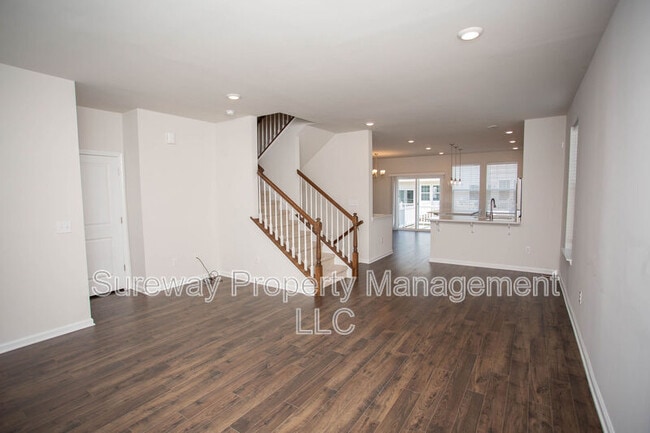 Photo - 13 Verona Ln