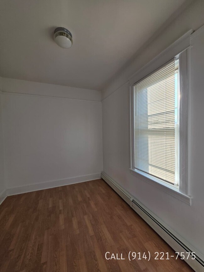 Photo - 622 Agar St Unit Apt 1