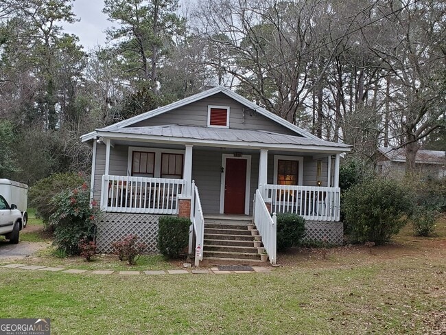 Building Photo - 220 Johnson Dr