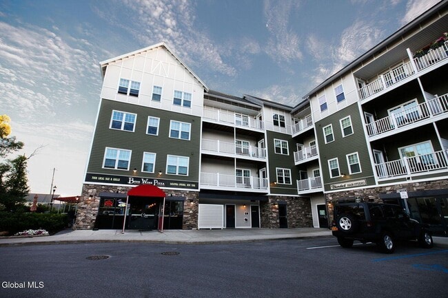 Building Photo - 11 Hampstead Pl Unit 213 Rental