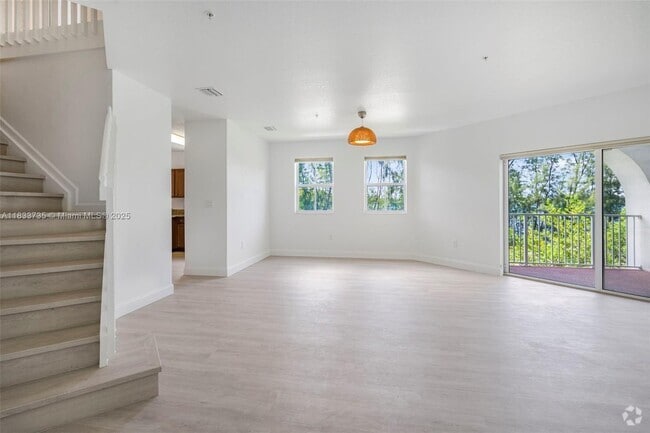 Building Photo - 8650 NW 97th Ave Unit 206 Rental
