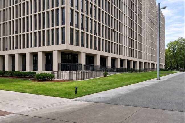 Building Photo - 6700 S South Shore Dr Unit 2G