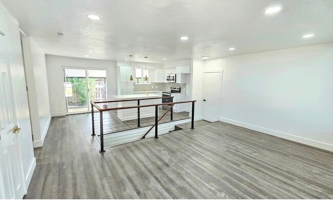 Photo - 3797 Armoridge Dr