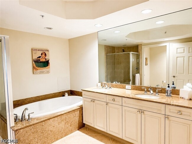 Photo - 23540 Via Veneto Unit 1703